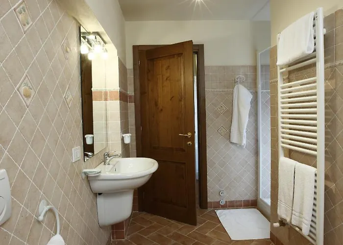 Castel Di Pugna Winery * סיינה