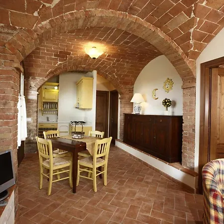 Castel Di Pugna Winery * Сієна